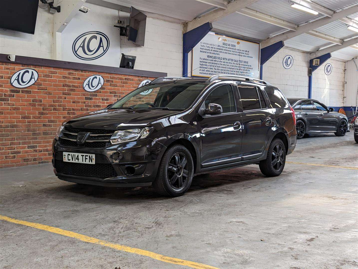 <p>2014 DACIA LOGAN MCV LAUREATE DCI</p>