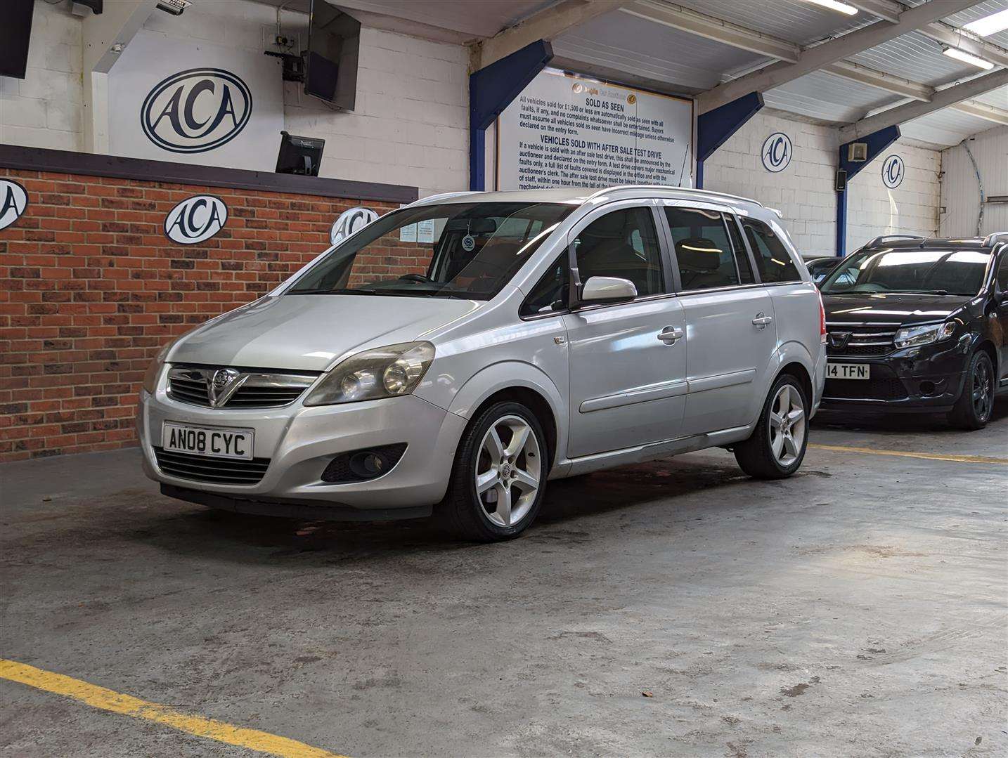 <p>2008 VAUXHALL ZAFIRA SRI</p>