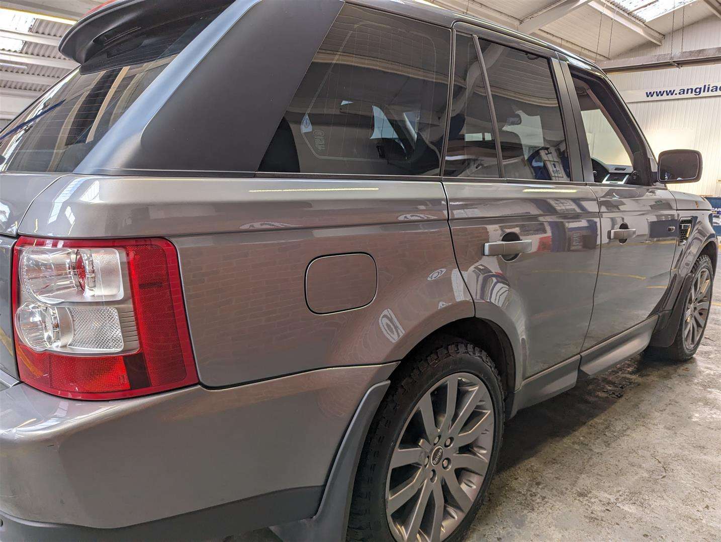 <p>2009 LAND ROVER RANGE ROVER SP HSE TDV6 AUTO</p>