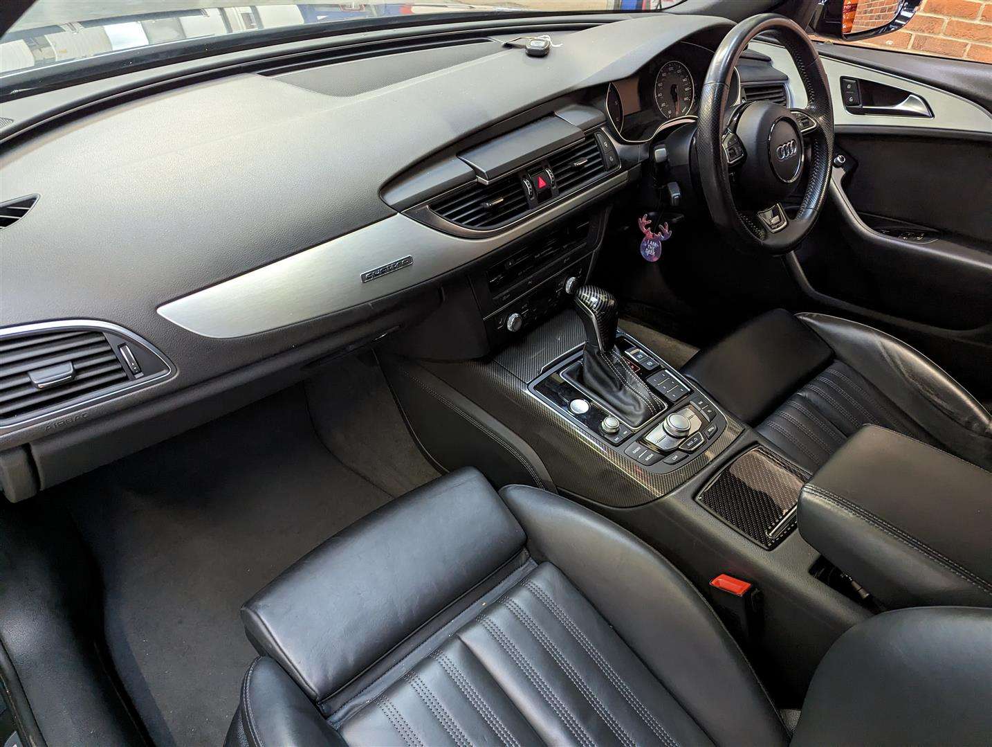 <p>2017 AUDI A6 S LINE TDI QUATTRO S-A</p>