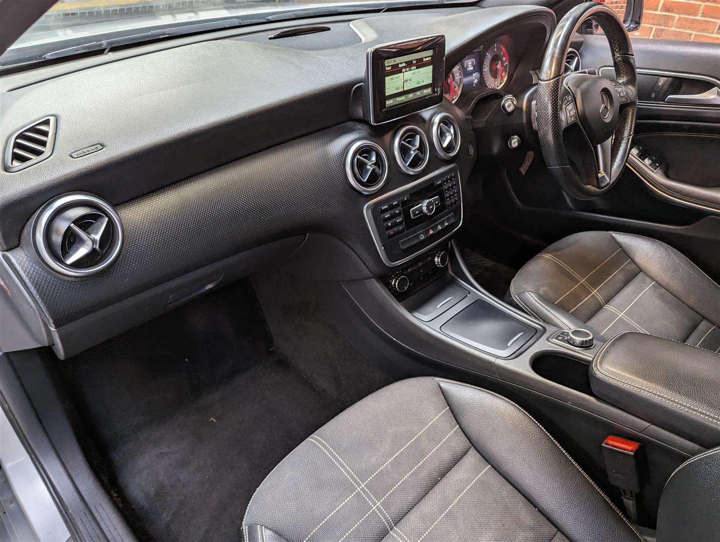 <p>2015 MERCEDES-BENZ A200 SPORT CDI AUTO</p>