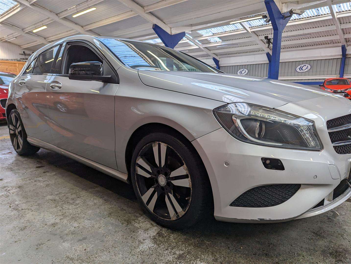 <p>2015 MERCEDES-BENZ A200 SPORT CDI AUTO</p>