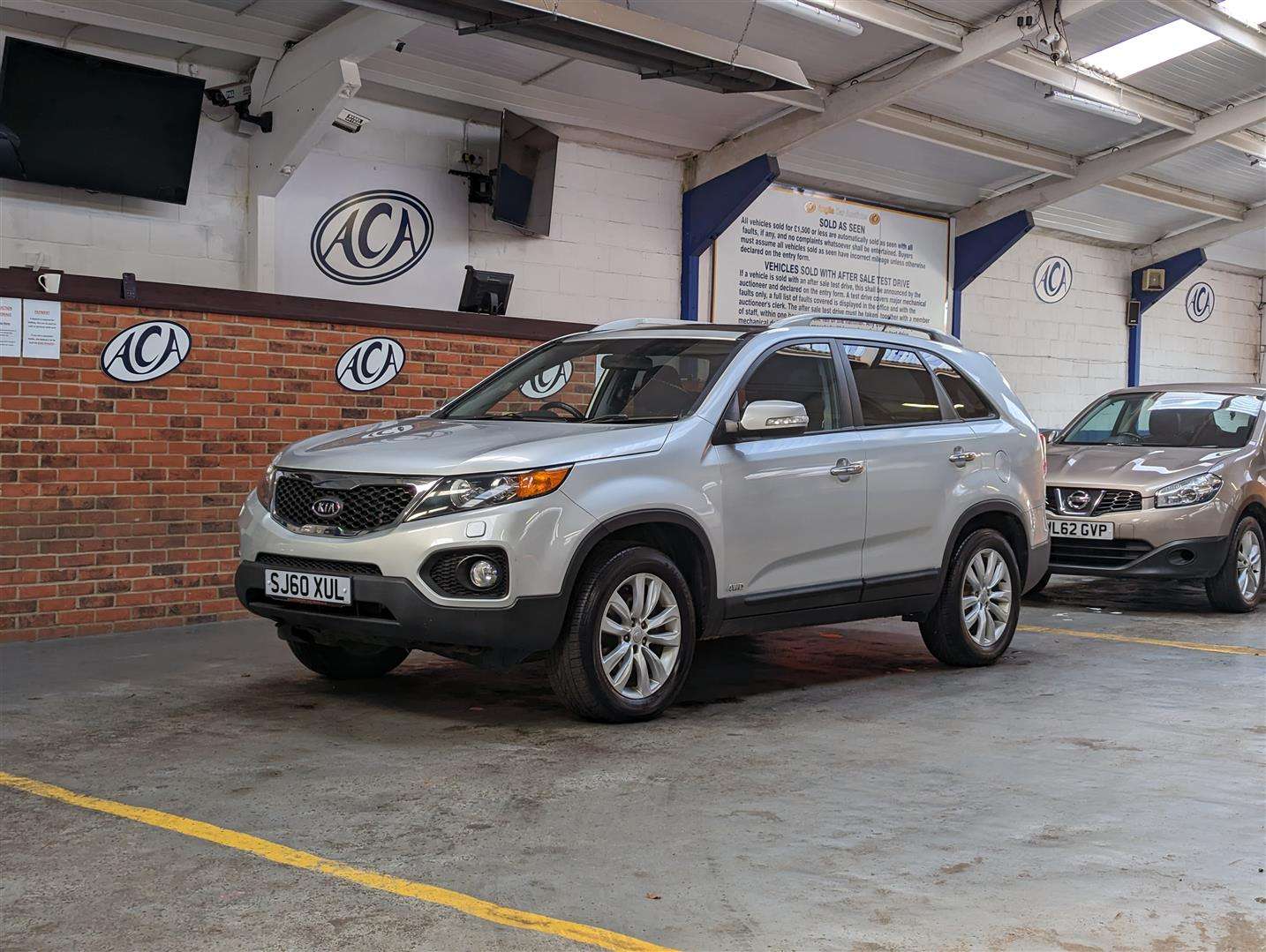 <p>2010 KIA SORENTO KX-3 CRDI 4X4 AUTO</p>