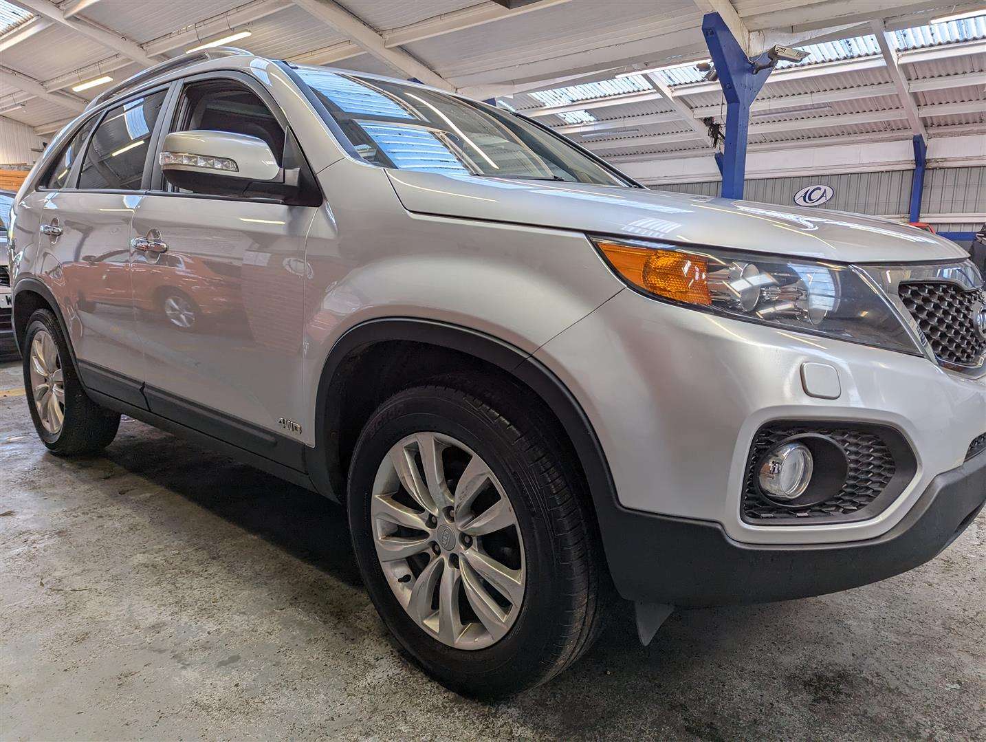 <p>2010 KIA SORENTO KX-3 CRDI 4X4 AUTO</p>