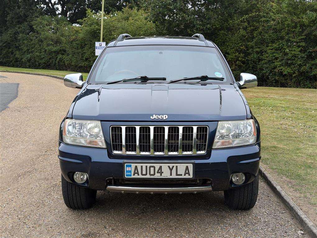 <p>2004 JEEP GR CHEROKEE V8 OVERLAND AUTO</p>