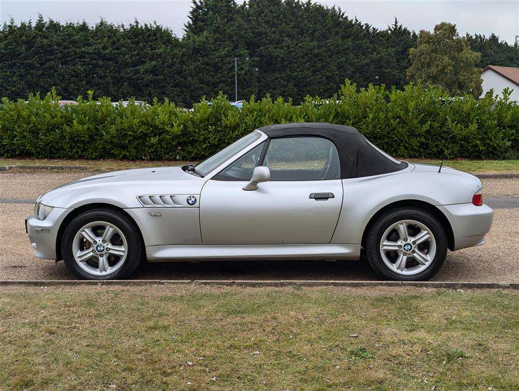 <p>2002 BMW Z3</p>