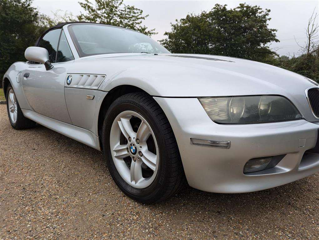 <p>2002 BMW Z3</p>