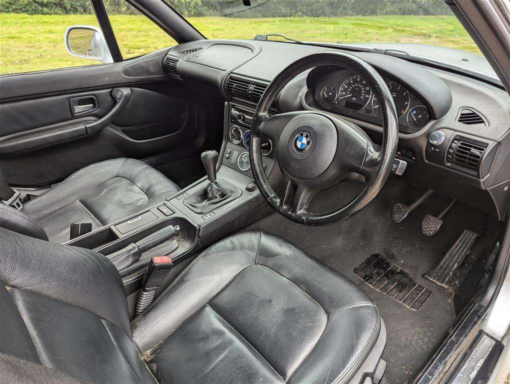 <p>2002 BMW Z3</p>