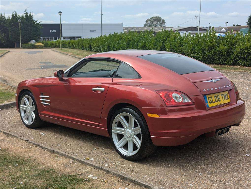 <p>2006 CHRYSLER CROSSFIRE</p>