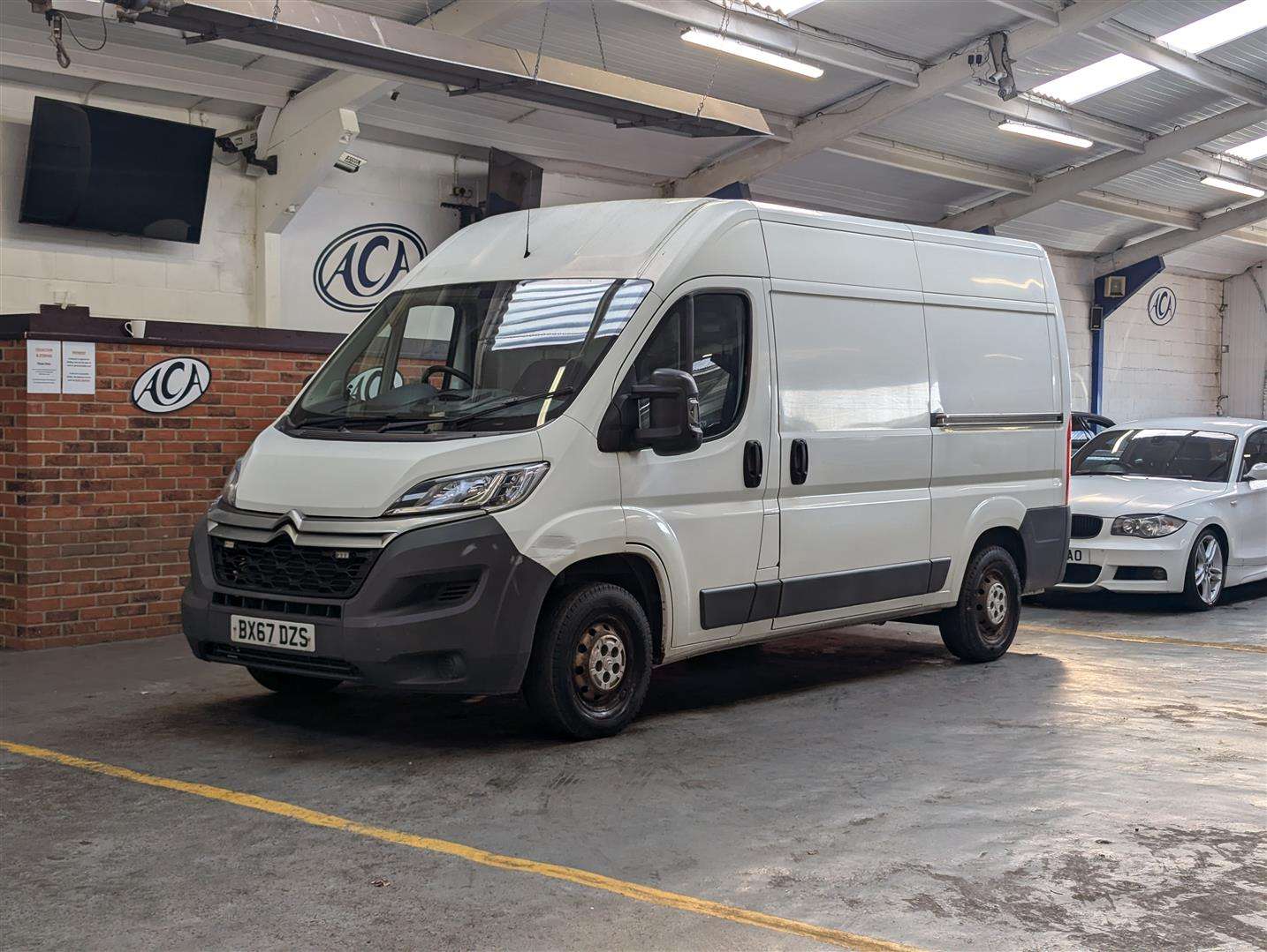 <p>2017 CITROEN RELAY 33 L2H2 EPRISE BLUE</p>