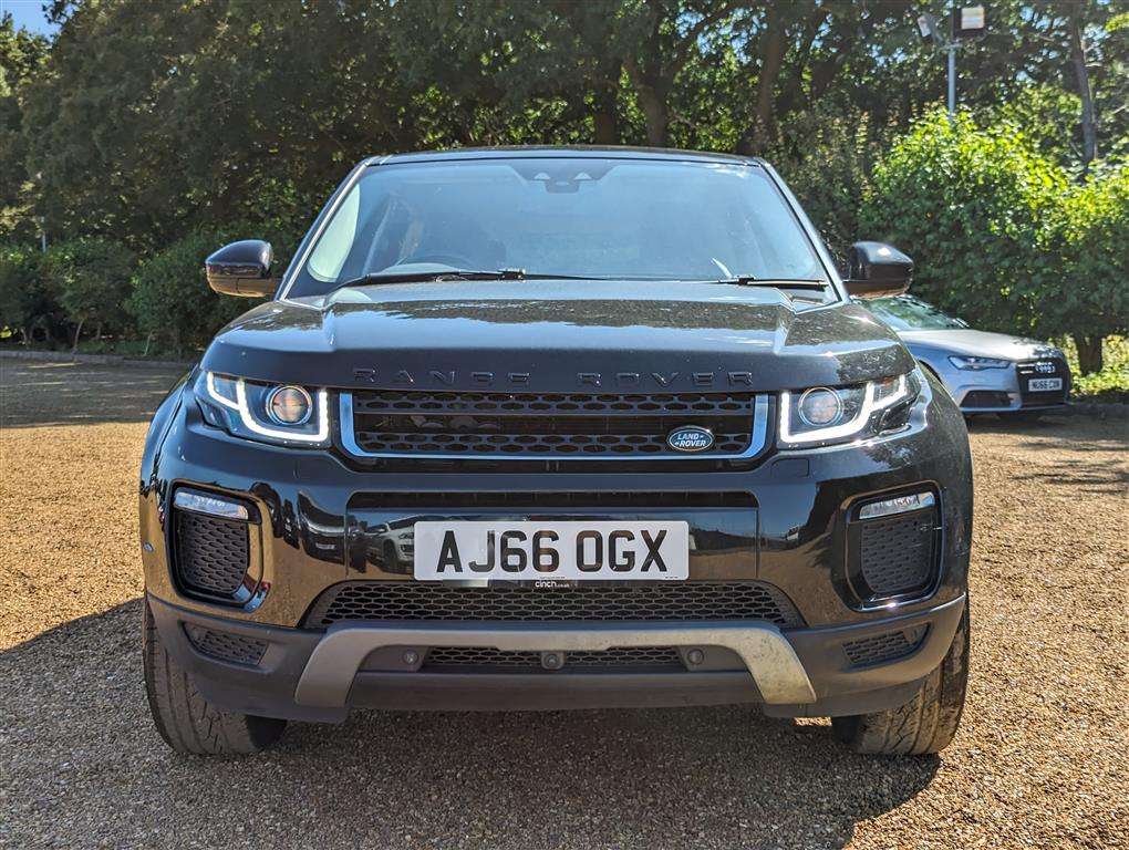 <p>2017 LAND ROVER RANGE ROVER EVOQUE SE TEC</p>