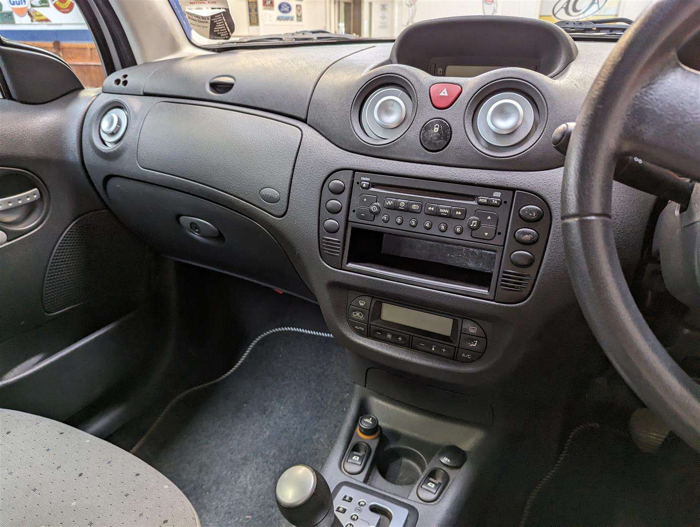 <p>2004 CITROEN C3 SX AUTO</p>