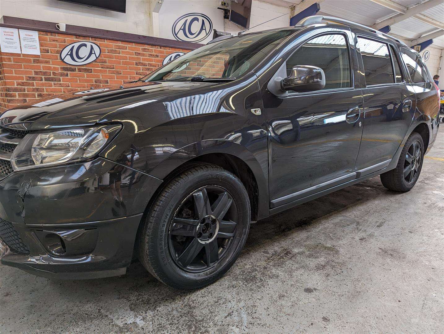 <p>2014 DACIA LOGAN MCV LAUREATE DCI</p>