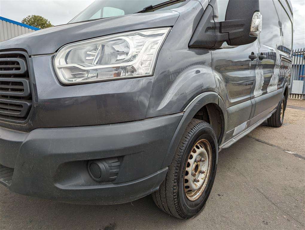 <p>2016 FORD TRANSIT **SOLD</p>