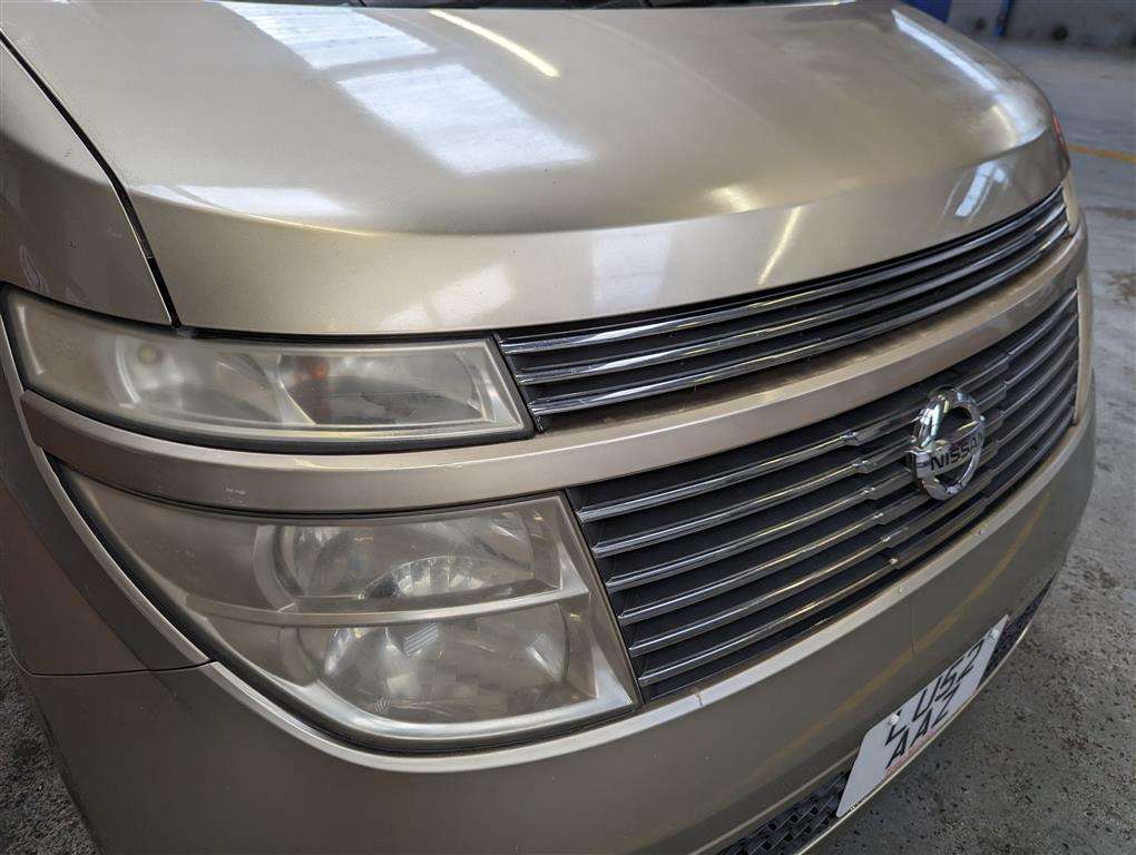 <p>2002 NISSAN ELGRAND</p>