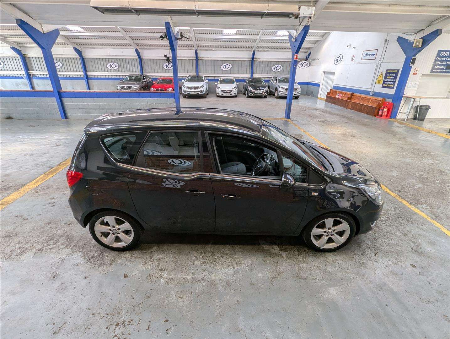 <p>2015 VAUXHALL MERIVA TECH LINE</p>