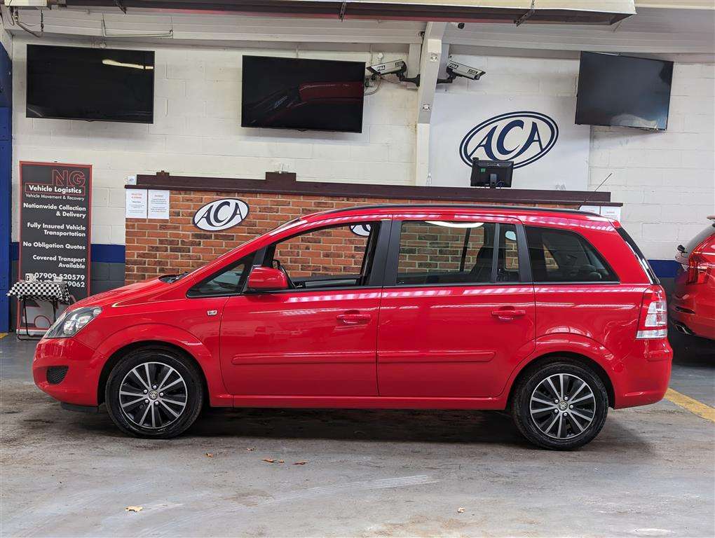 <p>2013 VAUXHALL ZAFIRA EXCLUSIV</p>