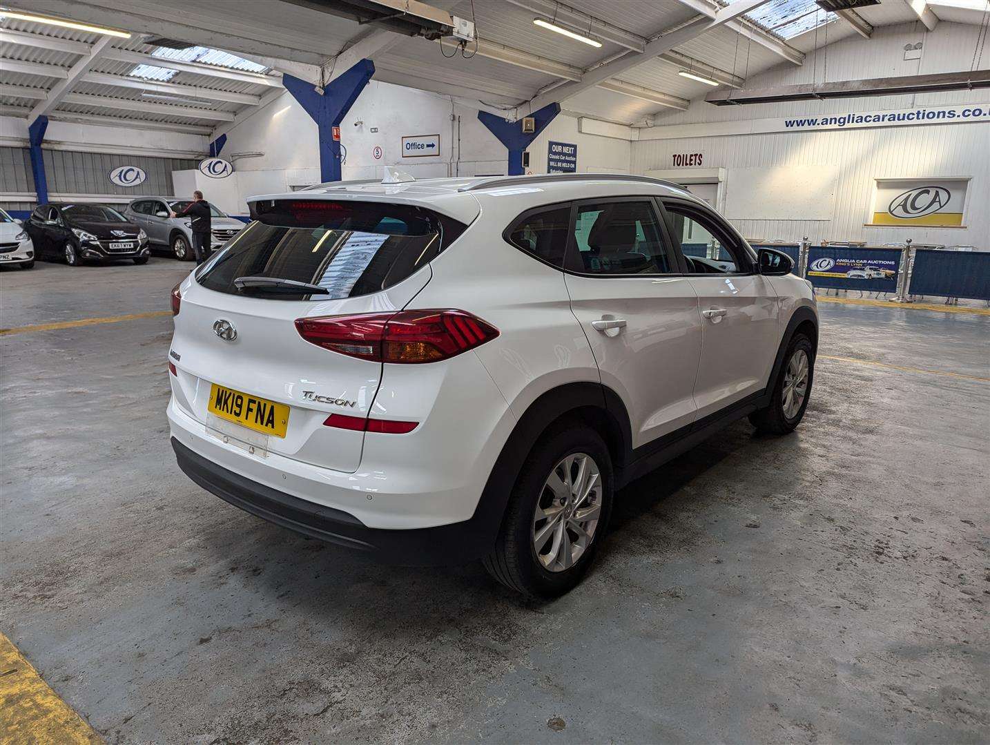 <p>2019 HYUNDAI TUCSON SE NAV GDI 2WD</p>