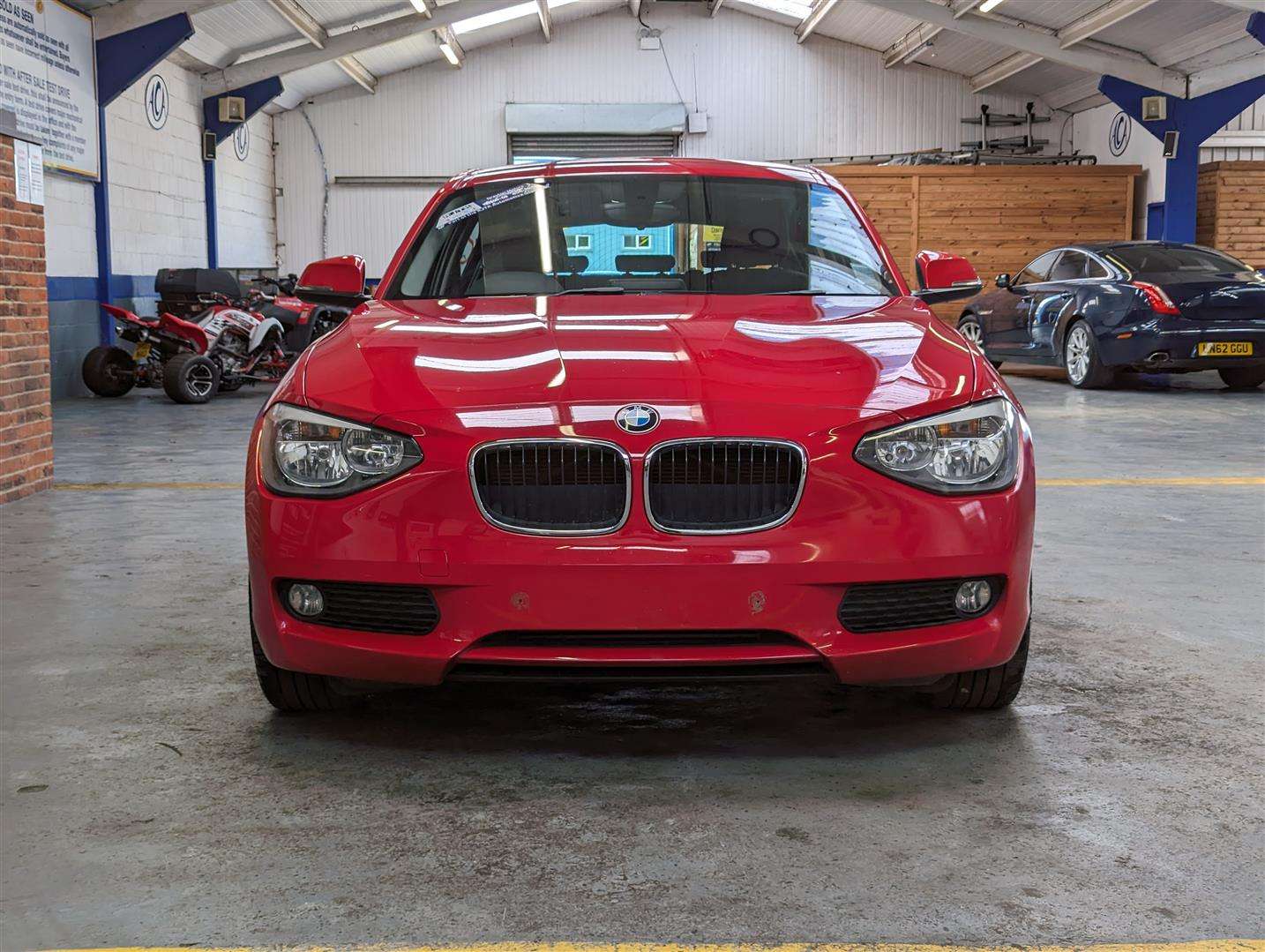 <p>2014 BMW 116D EFFICIENTDYNAMICS</p>