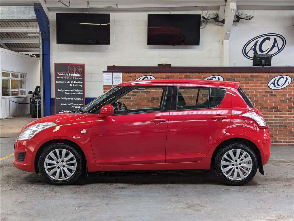 <p>2013 SUZUKI SWIFT SZ3</p>