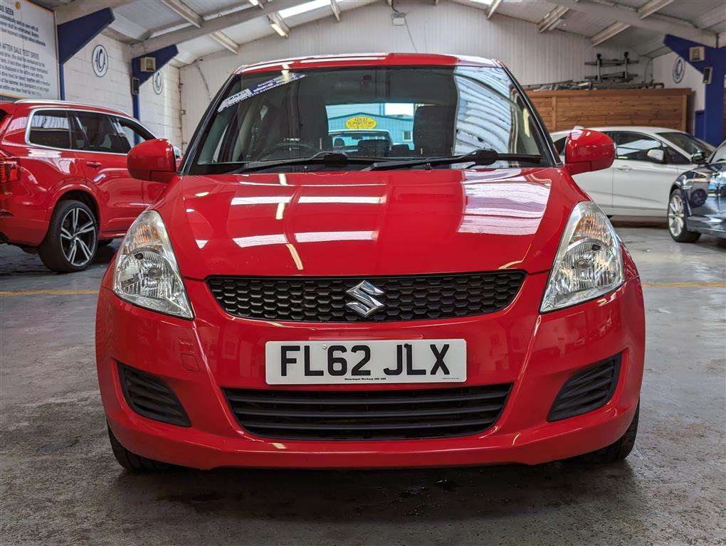 <p>2013 SUZUKI SWIFT SZ3</p>