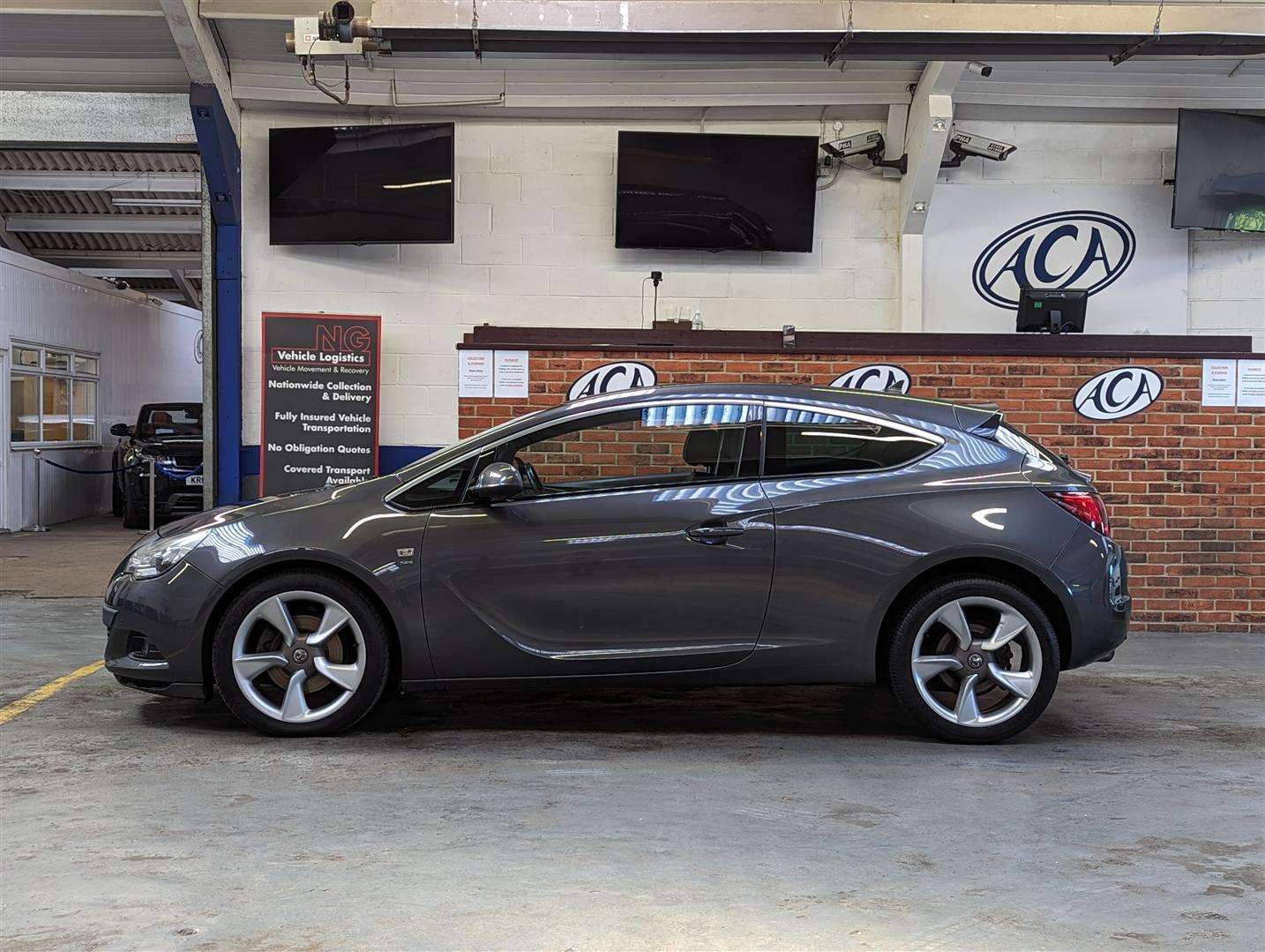 <p>2012 VAUXHALL ASTRA GTC SRI S/S</p>