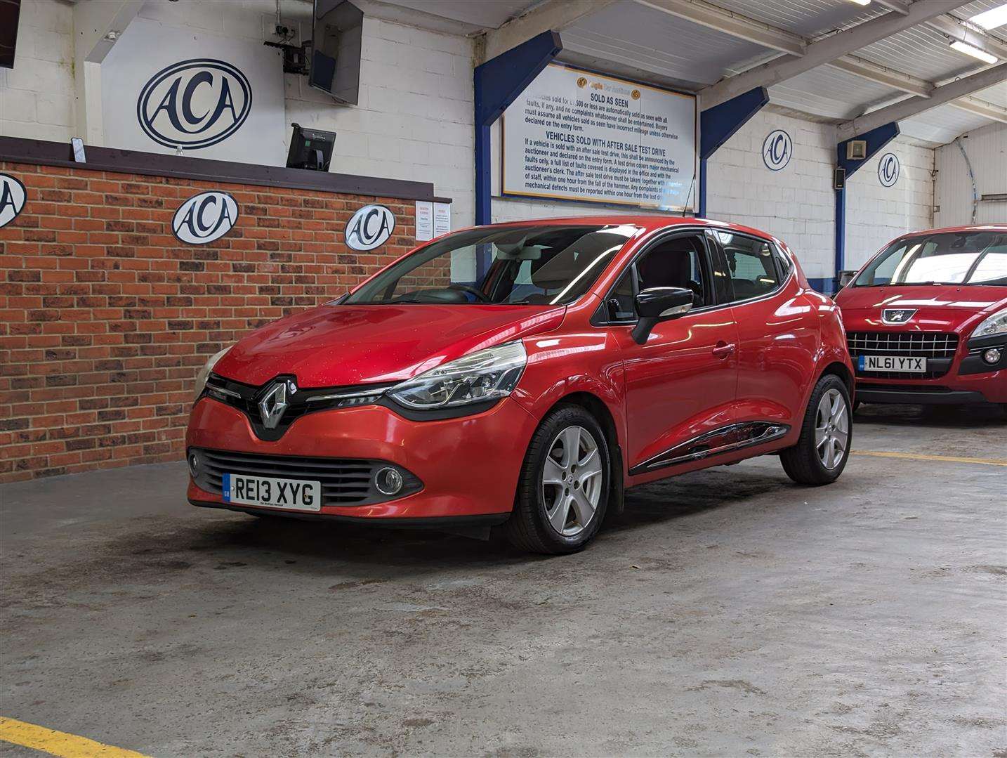 <p>2013 RENAULT CLIO D-QUE M-NAV ENERGY D</p>