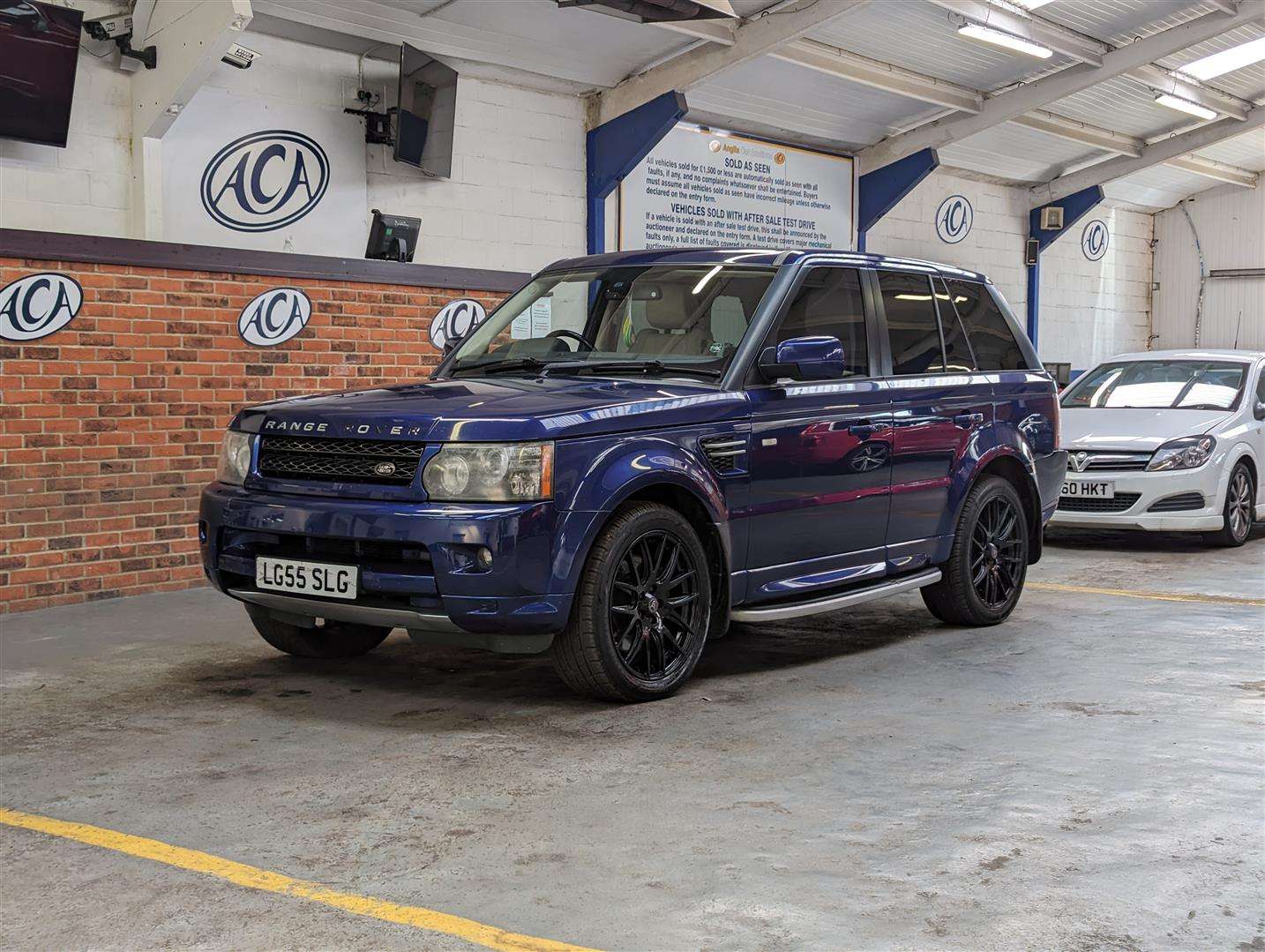 <p>2009 LAND ROVER RANGE ROVER SP HSE TDV6 AUTO</p>