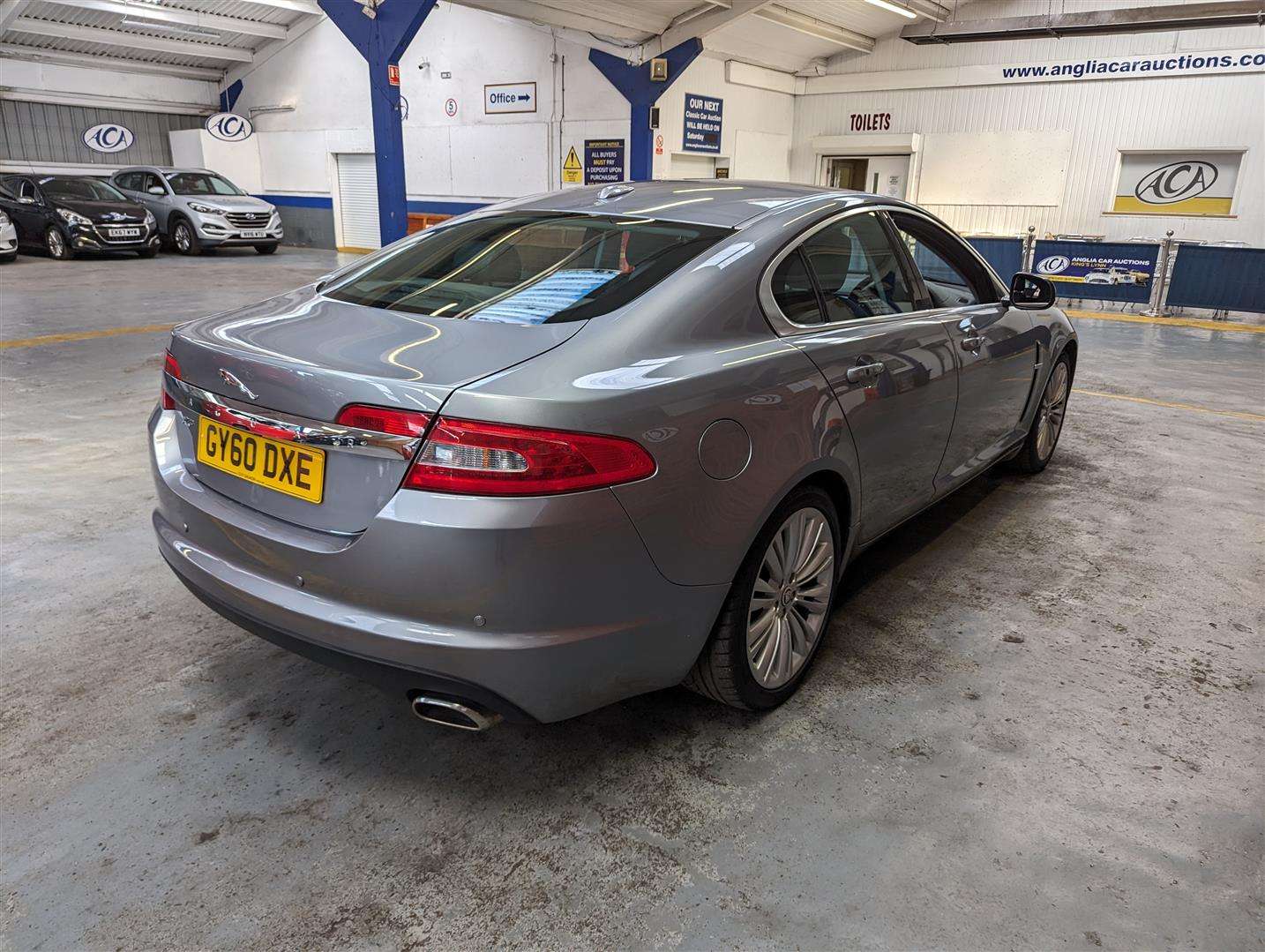 <p>2010 JAGUAR XF PREMIUM LUXURY V6 AUTO</p>