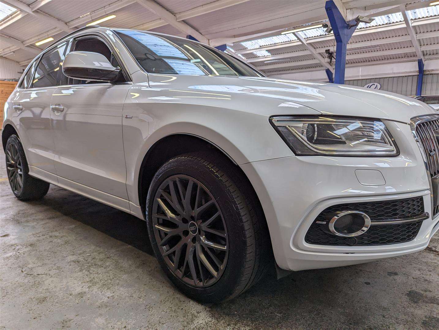 <p>2015 AUDI Q5 S LINE PLUS TDI QUATTR</p>