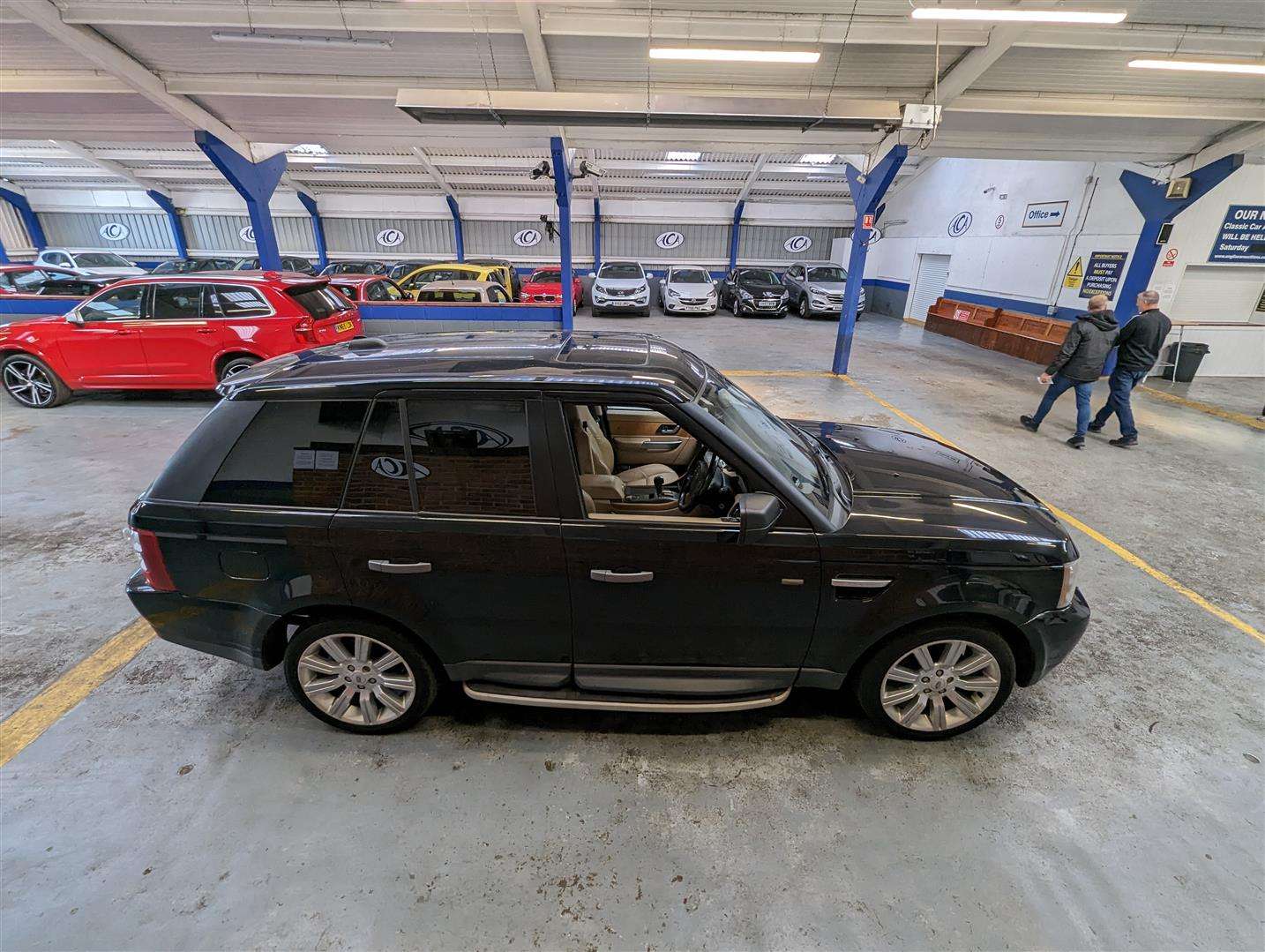 <p>2006 LAND ROVER RANGEROVER SPT TDV6 HSE AUTO</p>