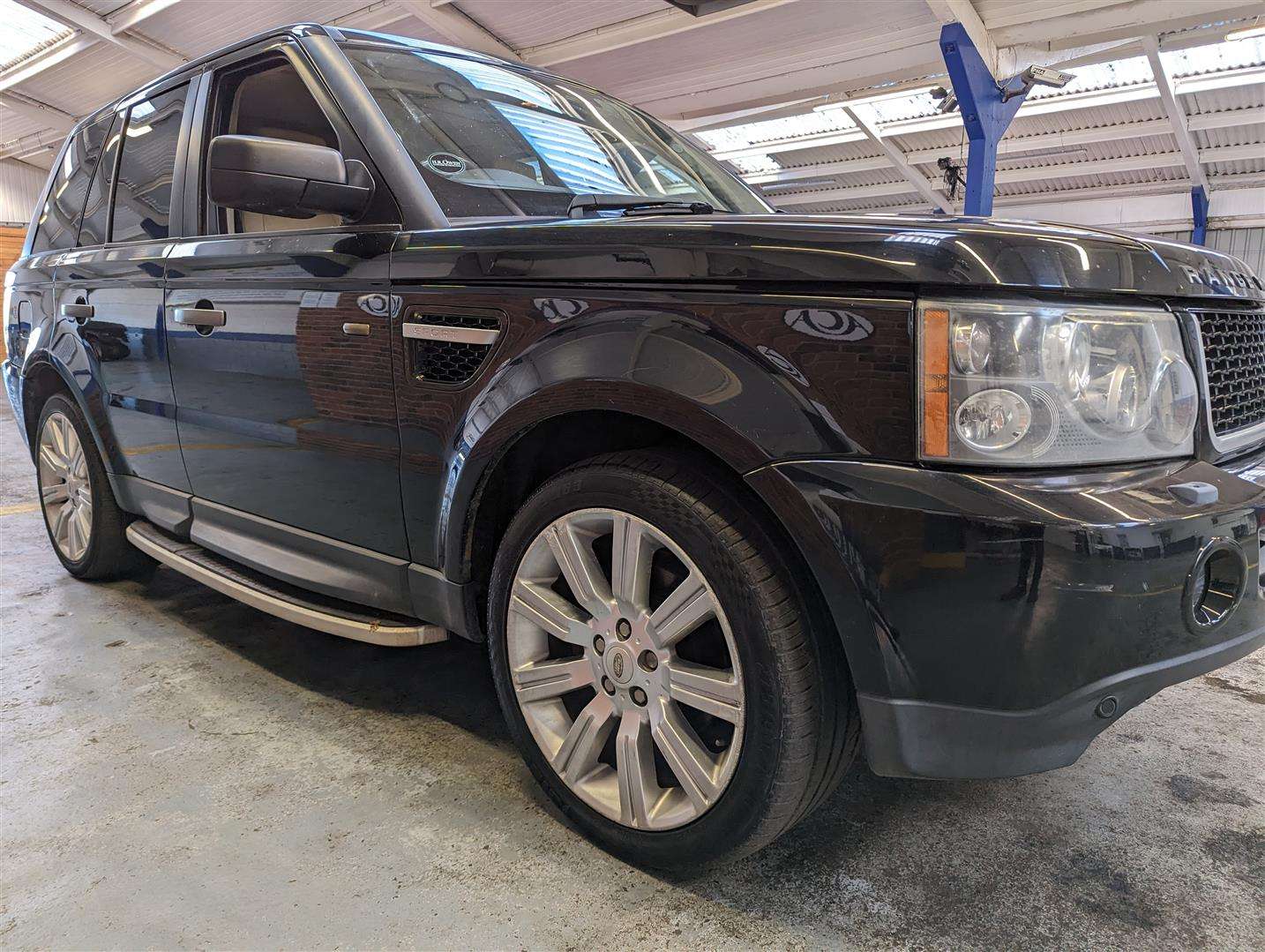 <p>2006 LAND ROVER RANGEROVER SPT TDV6 HSE AUTO</p>