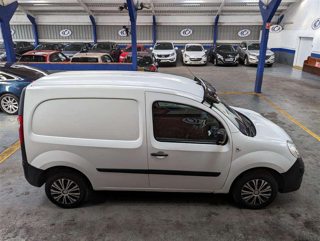 <p>2011 RENAULT KANGOO ML20 DCI 85</p>