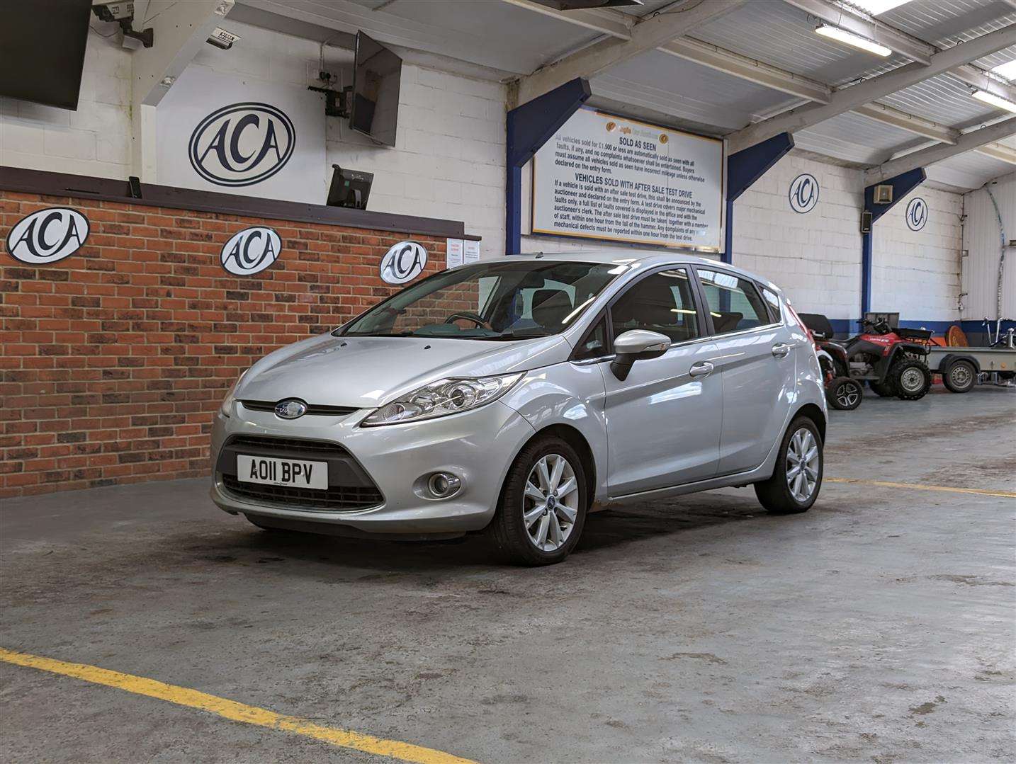 <p>2011 FORD FIESTA ZETEC</p>