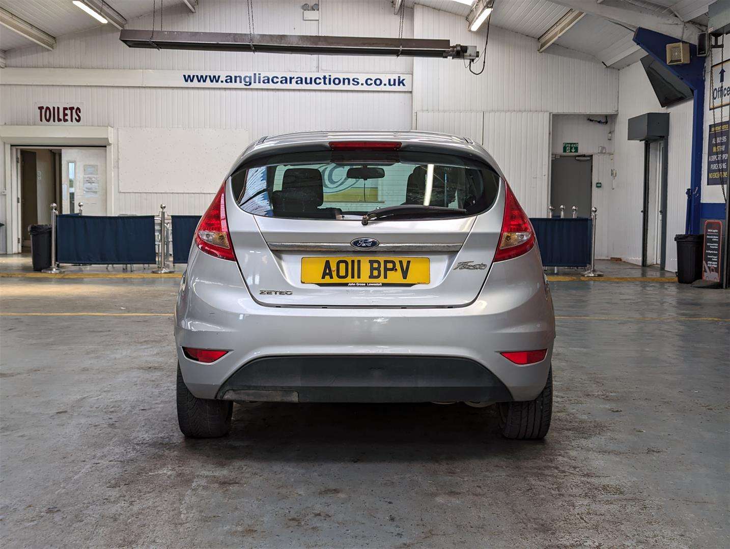 <p>2011 FORD FIESTA ZETEC</p>