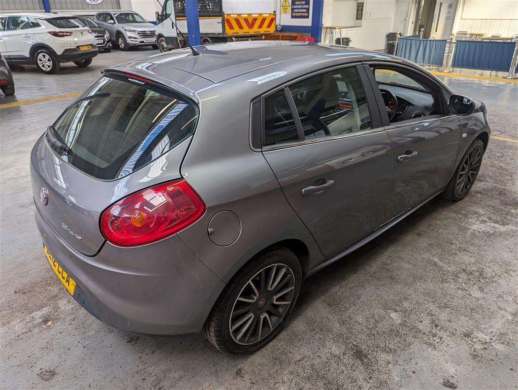 <p>2012 FIAT BRAVO SPORT MULTIJET 165</p>