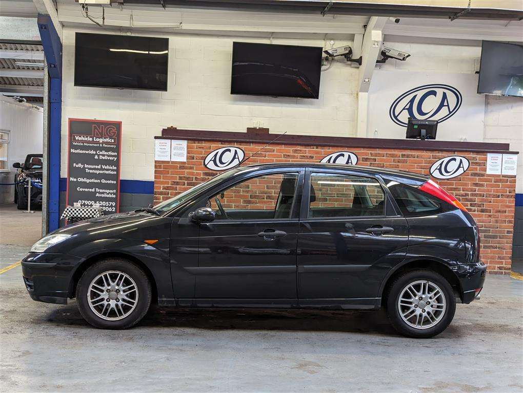 <p>2005 FORD FOCUS LX</p>