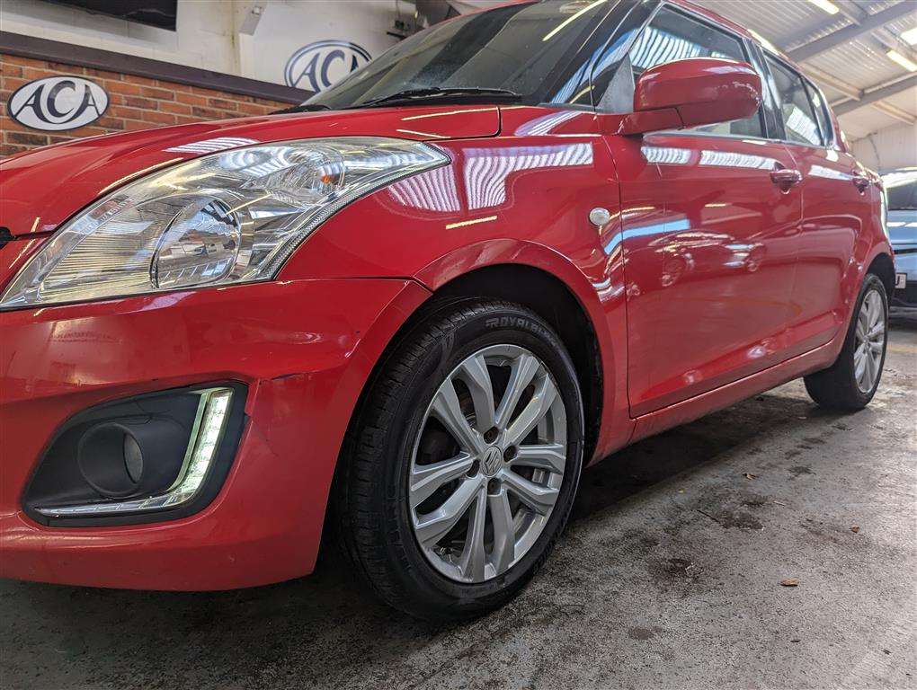 <p>2016 SUZUKI SWIFT SZ3</p>