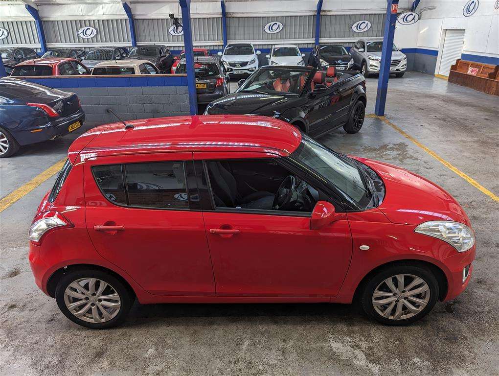 <p>2016 SUZUKI SWIFT SZ3</p>