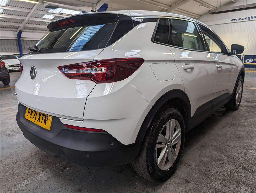 <p>2021 VAUXHALL GRANDLAND X BUSINSS ED NA</p>