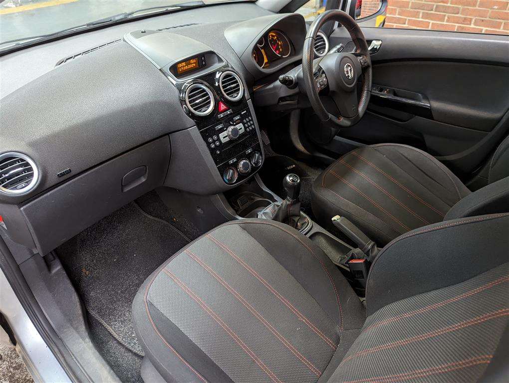 <p>2012 VAUXHALL CORSA SXI AC</p>