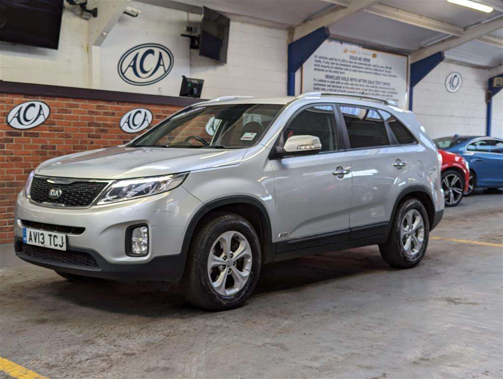 <p>2013 KIA SORENTO KX-2 SAT NAV CRDI</p>