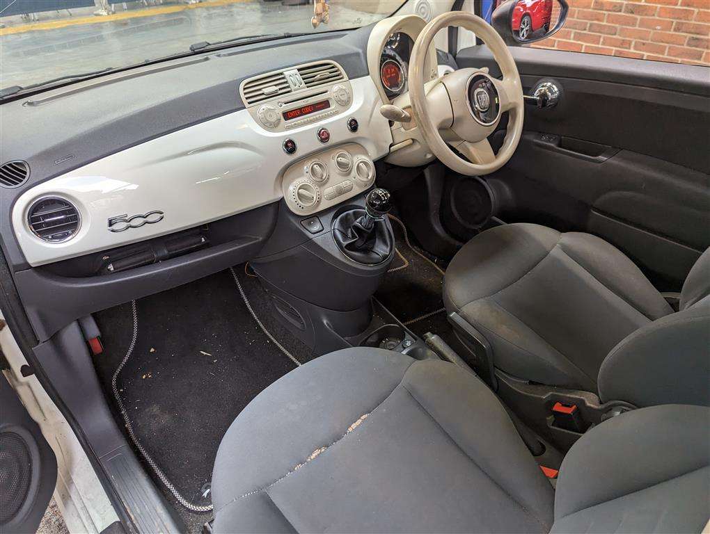 <p>2008 FIAT 500 POP RHD</p>