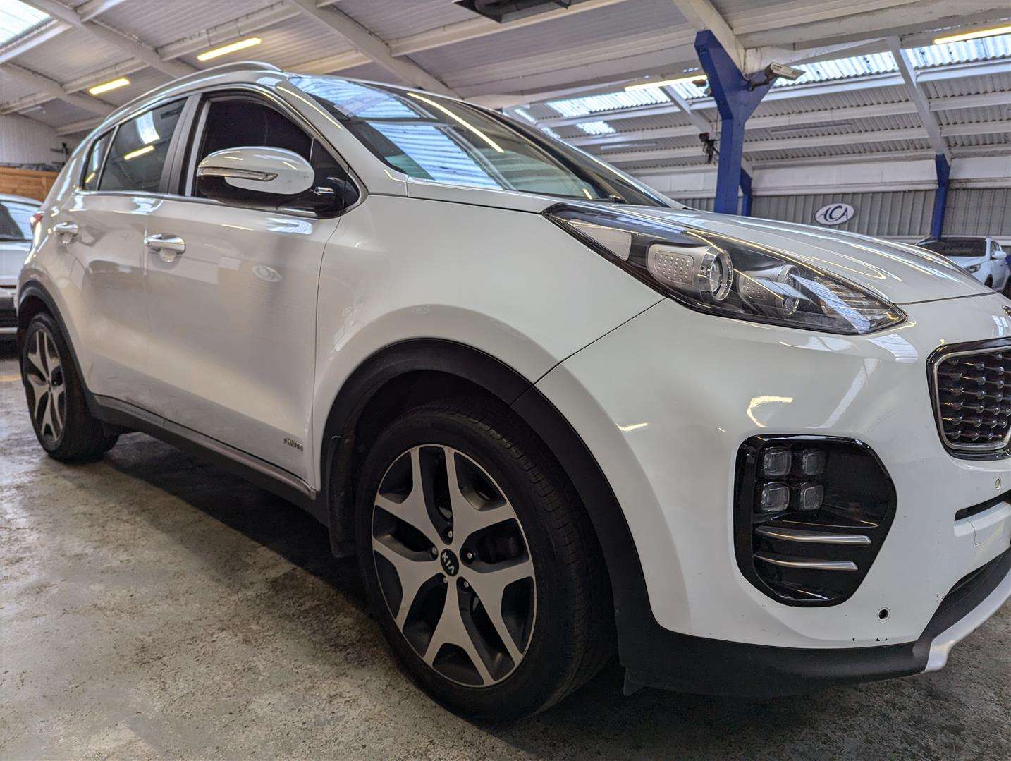 <p>2016 KIA SPORTAGE GT-LINE</p>