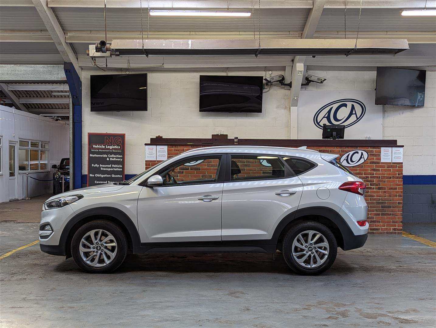 <p>2016 HYUNDAI TUCSON SE NAV B-DR 2WD CR</p>