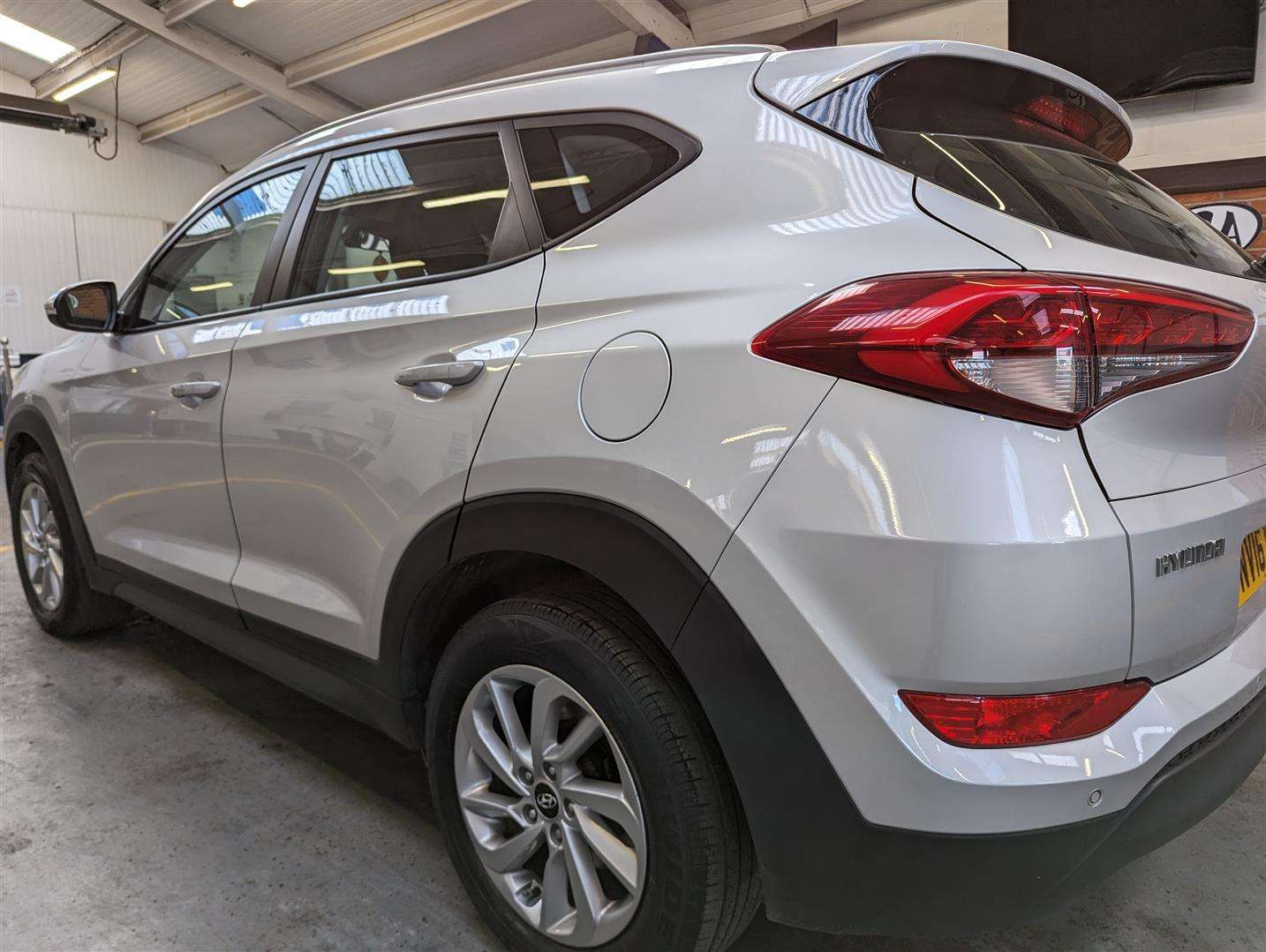 <p>2016 HYUNDAI TUCSON SE NAV B-DR 2WD CR</p>