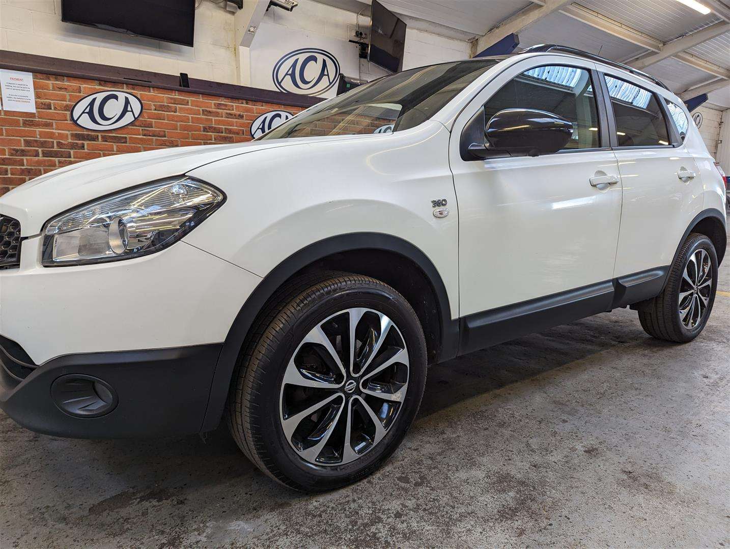 <p>2013 NISSAN QASHQAI 360</p>