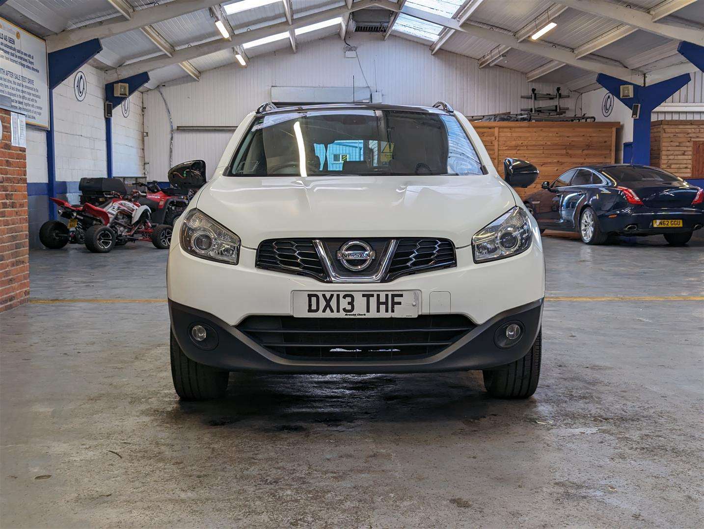 <p>2013 NISSAN QASHQAI 360</p>