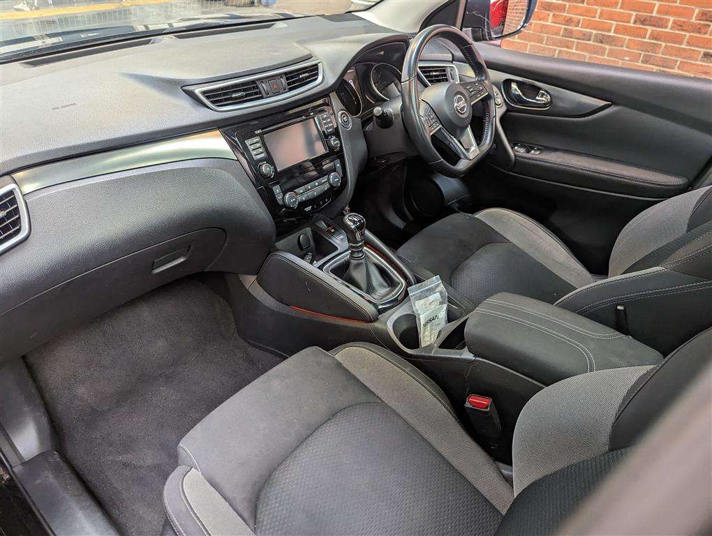 <p>2018 NISSAN QASHQAI N-CONNECTA DCI</p>