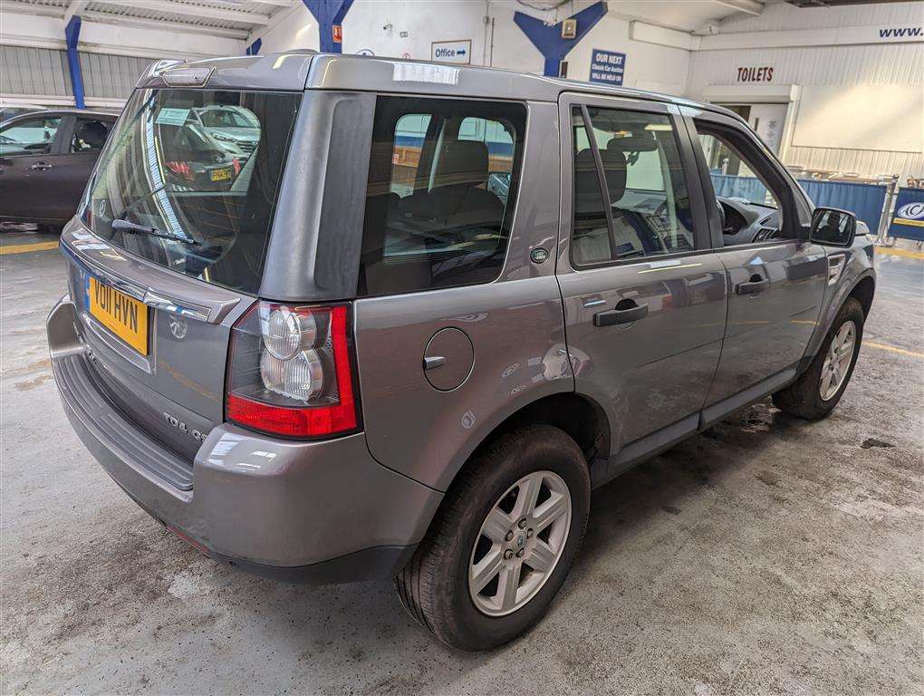 <p>2011 LAND ROVER FREELANDER GS TD4</p>